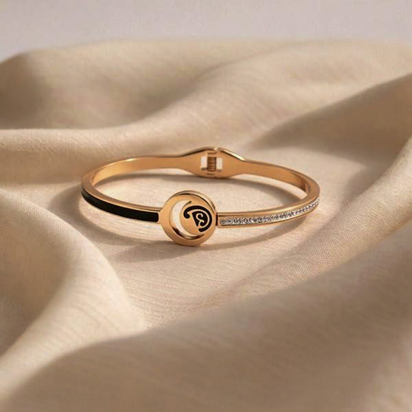 Gold kada bracelet