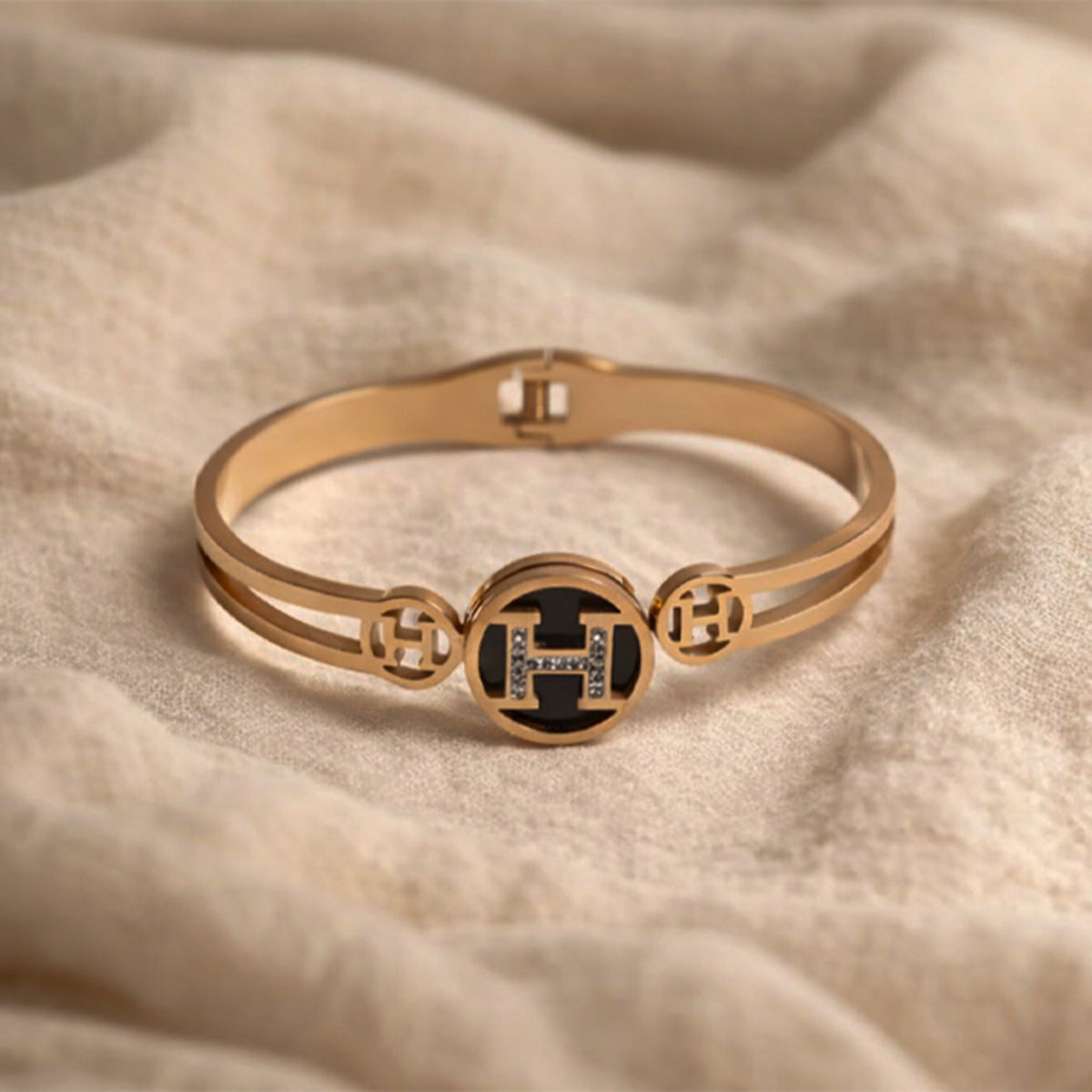 Rose gold open cuff bracelet for women