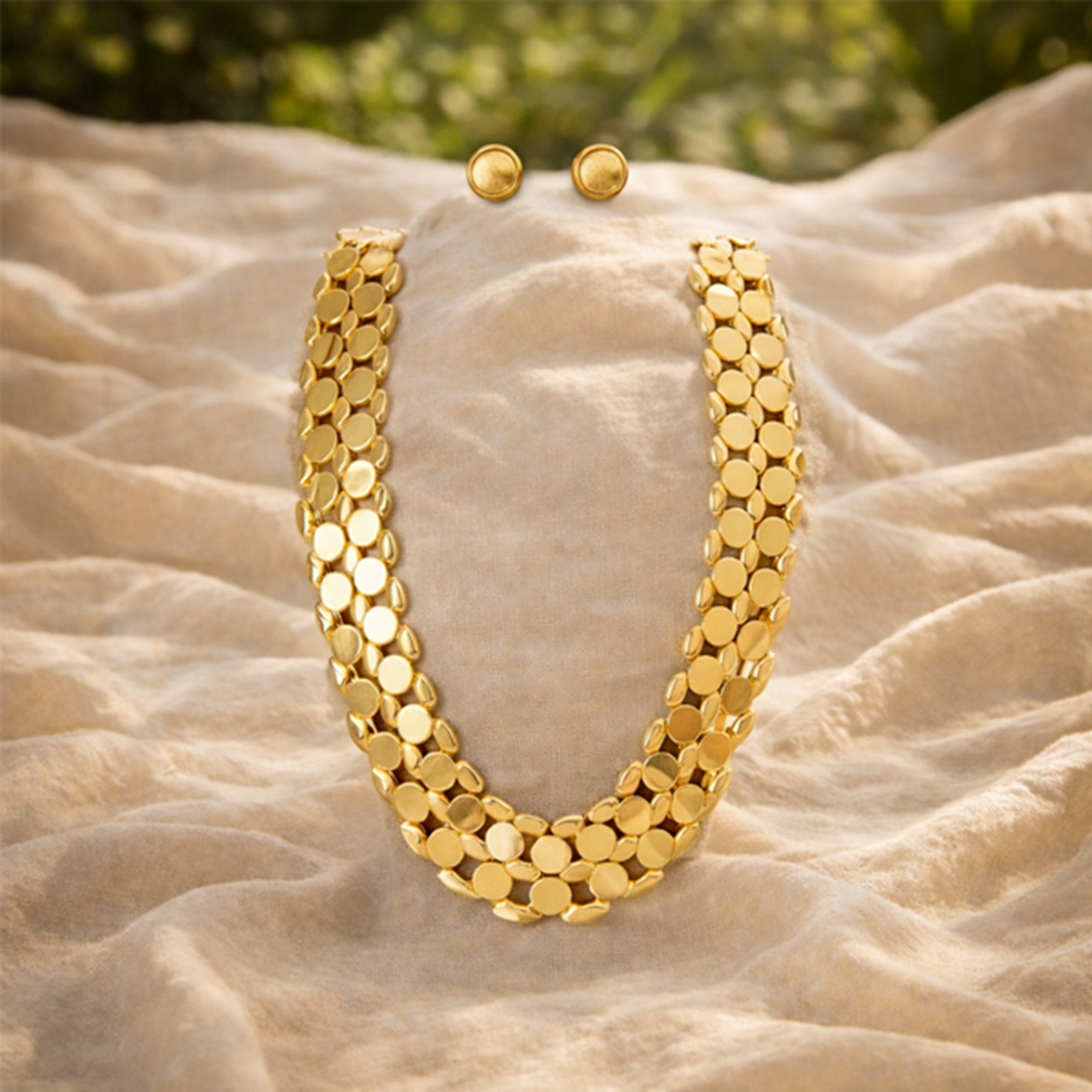 Luxe Gold Mirror Link Statement Necklace