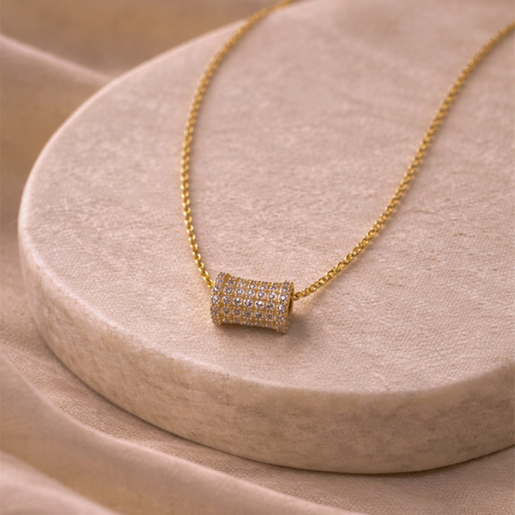 Minimal Gold Bar Pendant Necklace